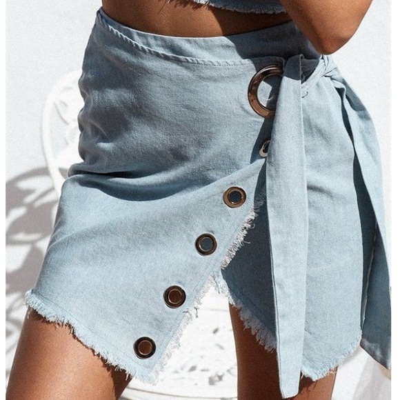 Sabo Skirt Dresses & Skirts - NWT Sabo skirt chambray talea wrap mini skirt